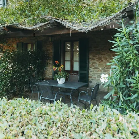 Rustic In With Swimming Pool Holiday home Cortona