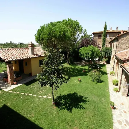 Rustic In With Swimming Pool Holiday home Cortona