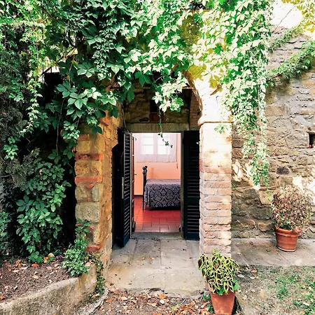 Holiday home Rustic In With Swimming Pool